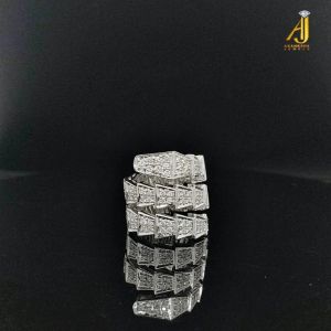 White Gold Serpentine Diamond Necklace