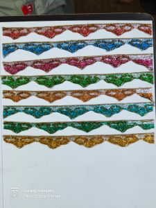 Glitter Bead Triangle Lace
