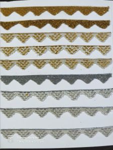 Radiating Bead Triangle Lace