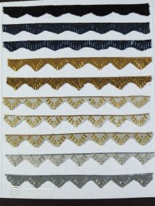 Radiating Bead Triangle Lace