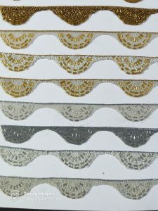 Round Beaded Scalloped Lace