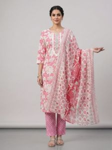 Ladies Blush Floral Suit Set