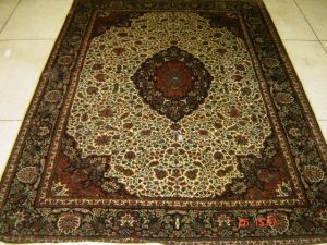 Handmade Silk Rugs