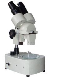 STEREO MICROSCOPE WITH BUILT