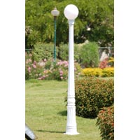garden light poles