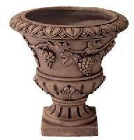 garden urn