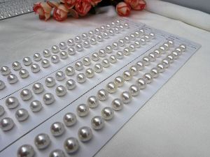 White Akoya Pearls