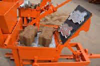 machine clay hollow brick blocks