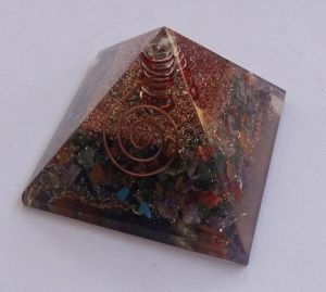 Mix Chakra Stone Orgone Pyramid