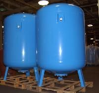 hydropneumatic tanks