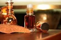 Oud Oil