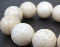 white round stones