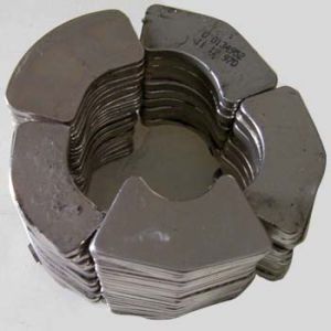 Multipole Segment VCM Magnet