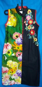 Ladies Sleeveless Kurtis