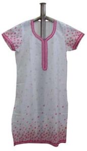 Ladies Designer Kurti (White with Spot)