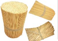 Round Bamboo Sticks