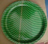 green buffet plate