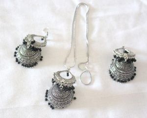 German Silver Fancy Pendant Set