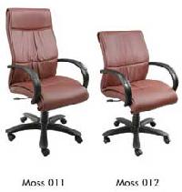 Executive Chairs - Moss 006