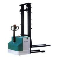 Battery Operated Hydraulic Stackers