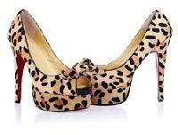 ladies designer shoe