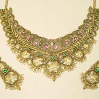 Gold Jadtar necklaces