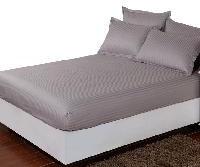 fitted bed sheet