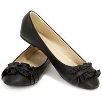 ladies flat belly shoes