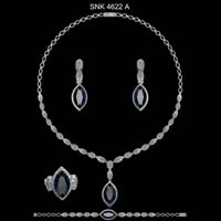 Diamond Necklace Set (SNK 4622)