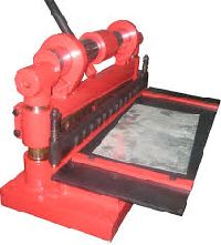 Hand Operated Shearing Machine