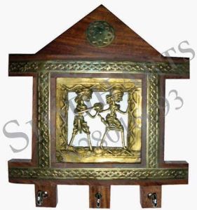 DECORATIVE DHOKRA ART KEY HOLDER