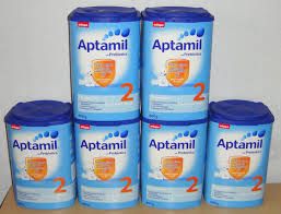 Aptamil Infant Milk 900g