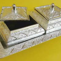 DRY FRUITS BOX WITH TRAY