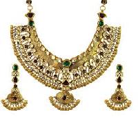 Antique Necklace Set