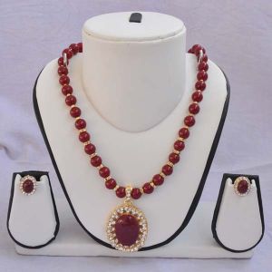 Antique Necklace Set