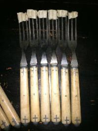 bone cutlery