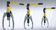 Integral Hydraulic Puller