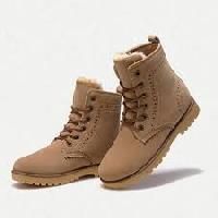 Ladies winter shoes