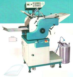 Gluing Machine