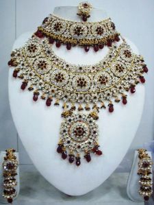 Cuthbert Antique Jodha Akbar Set