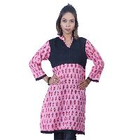 Ethnic kurtis