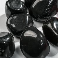 BLACK JUMBO PEBBLES