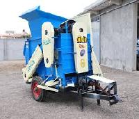 Groundnut Thresher