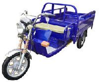 Three Wheeler