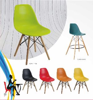 Plastic Restaurant Chairs