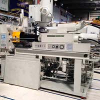 IMPORTED INJECTION MOULDING MACHINE