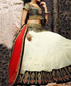 Designer lehenga choli with CreamColor Lahenga and Net Fabric