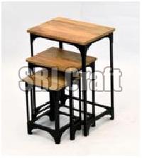 Wooden Nesting Table