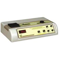 Digital Spectrophotometer (304 & 305)