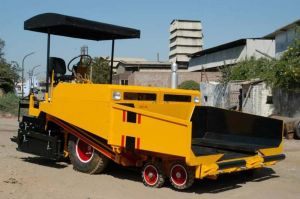 asphalt paver finisher machine